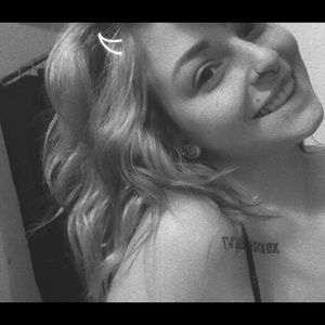 Meet your Posher, Mikayla